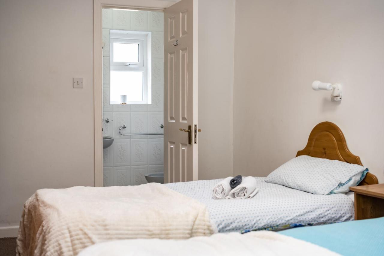 ホウス Gleann Na Smol Bed & Breakfast エクステリア 写真